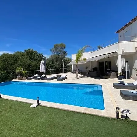 Summer Famillypool Architect Designed * Fréjus